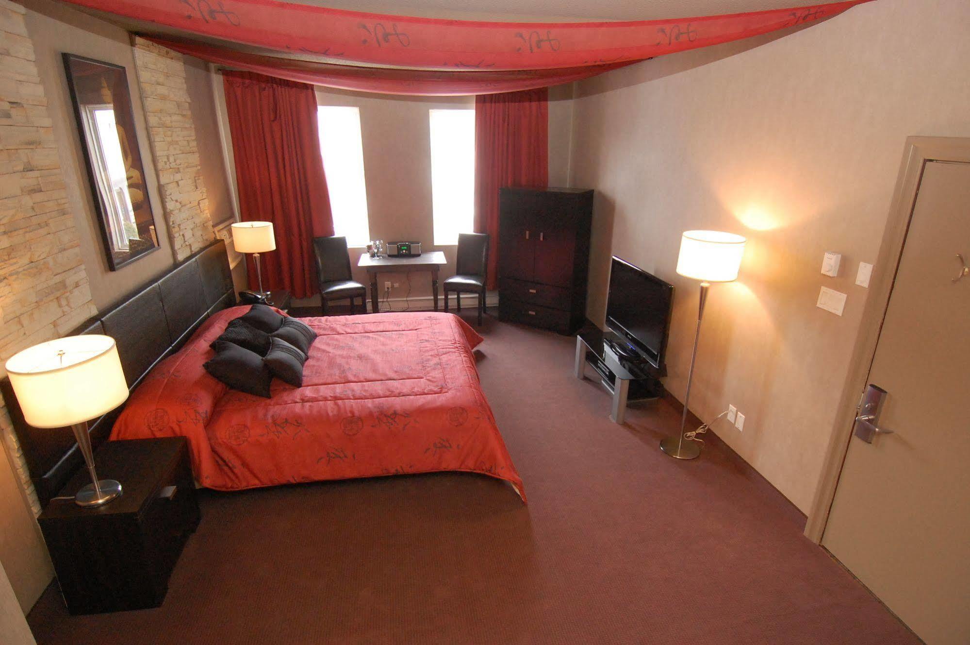 Motel Capri et Suites Repentigny Extérieur photo